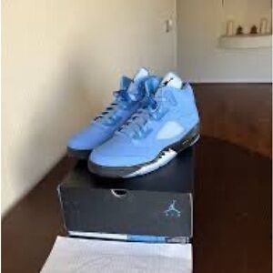 Jordan Men's UNC 5s